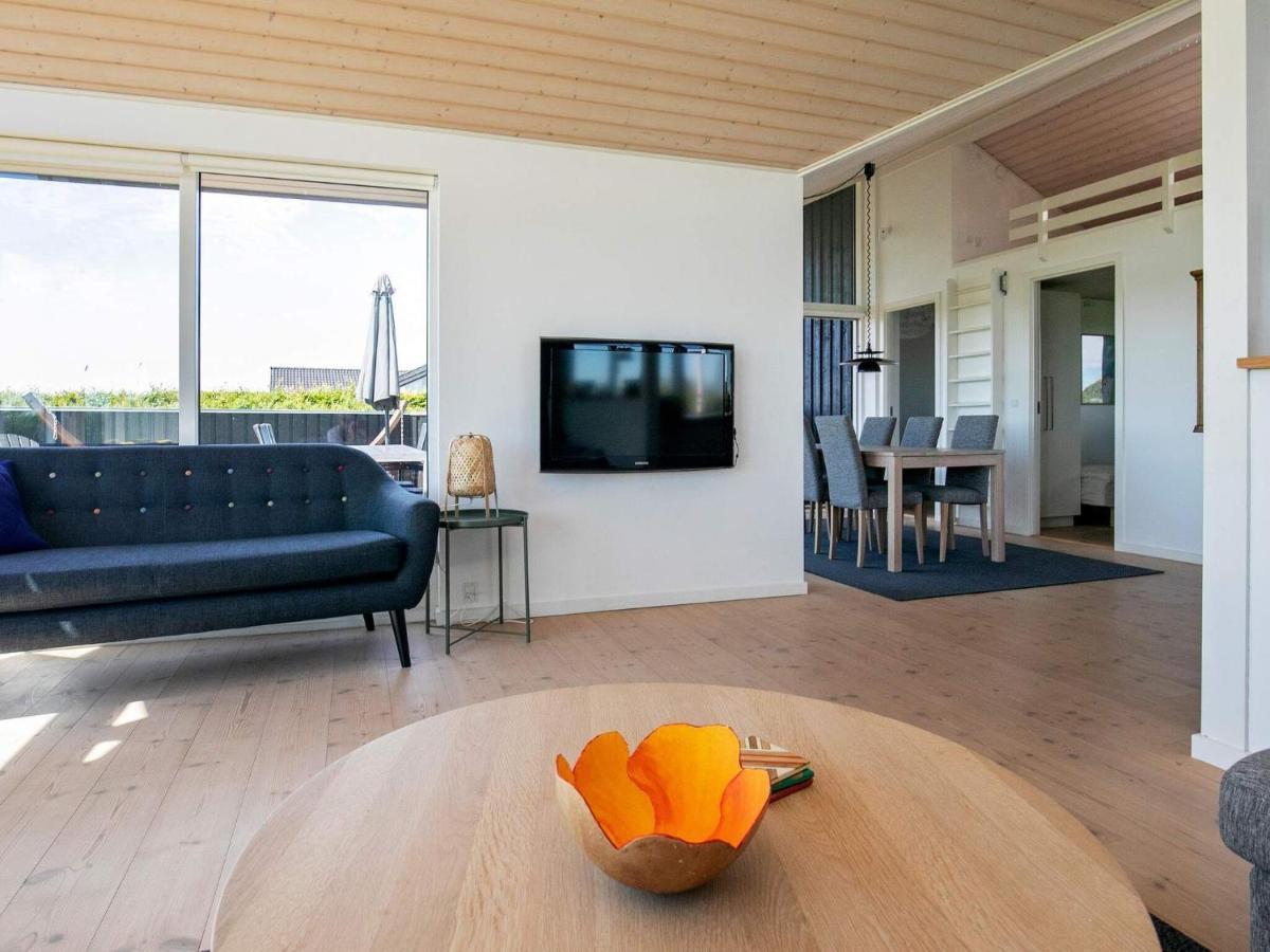 9 Person Holiday Home In Otterup Esterno foto